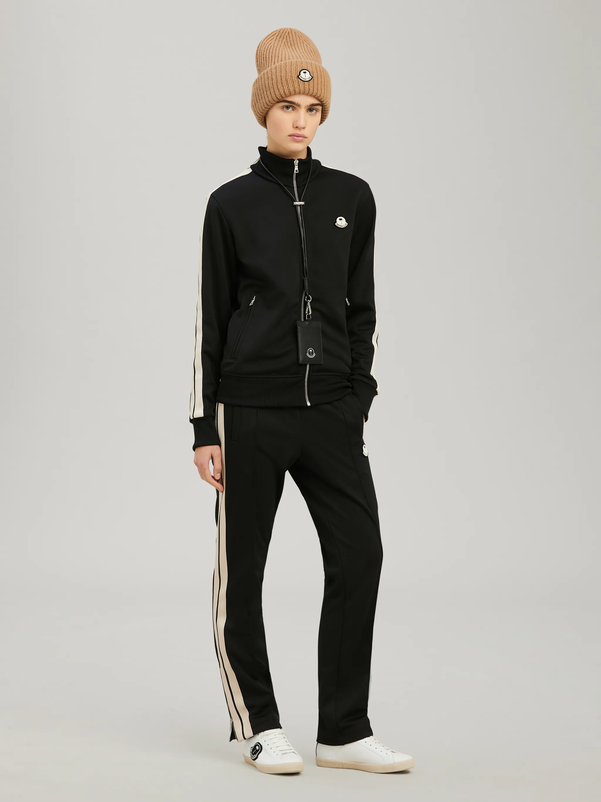 PAXMONCLER 黑色运动裤