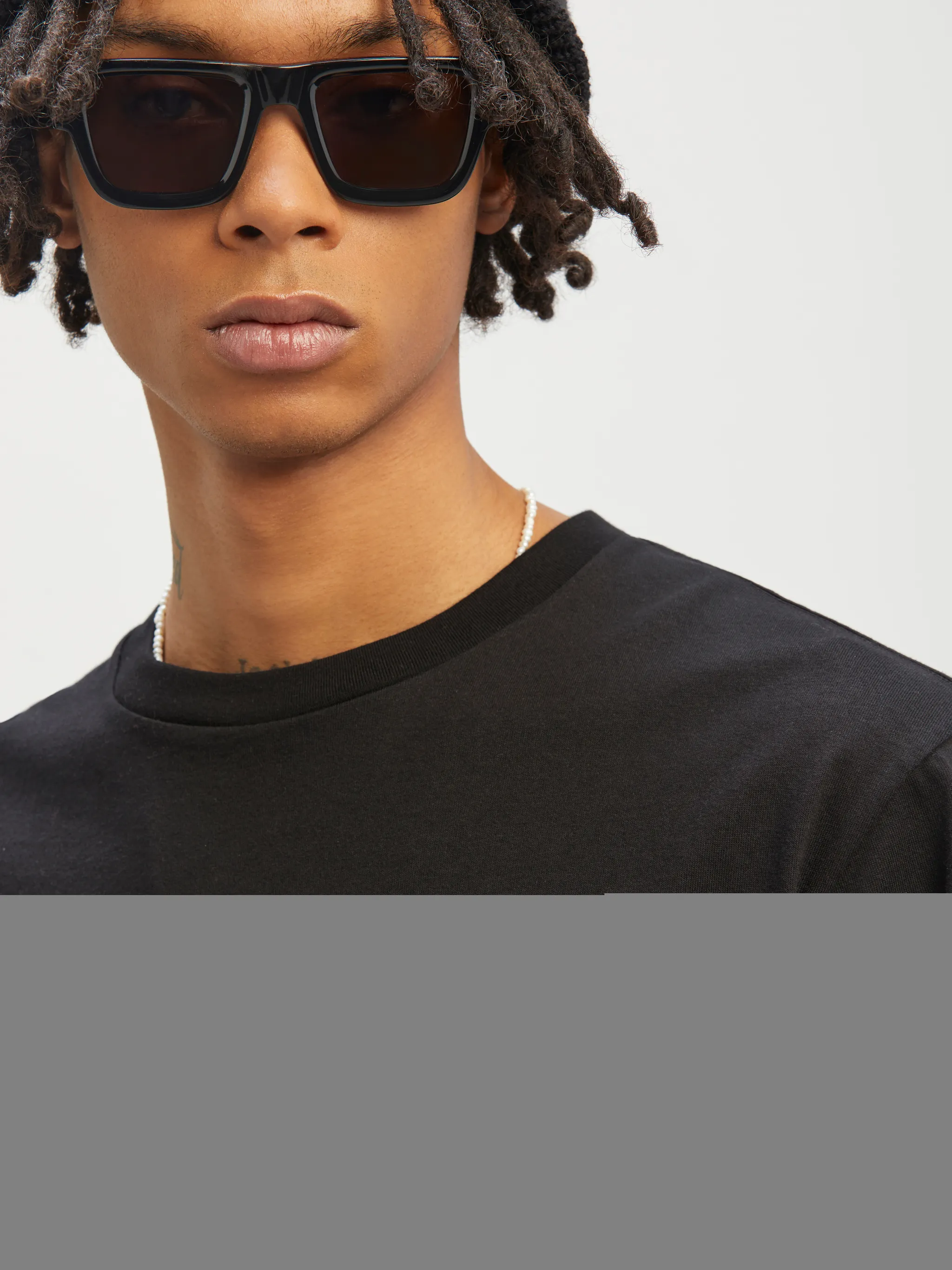 Sartorial Tape Pocket T-Shirt