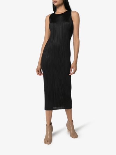 black plisse midi dress