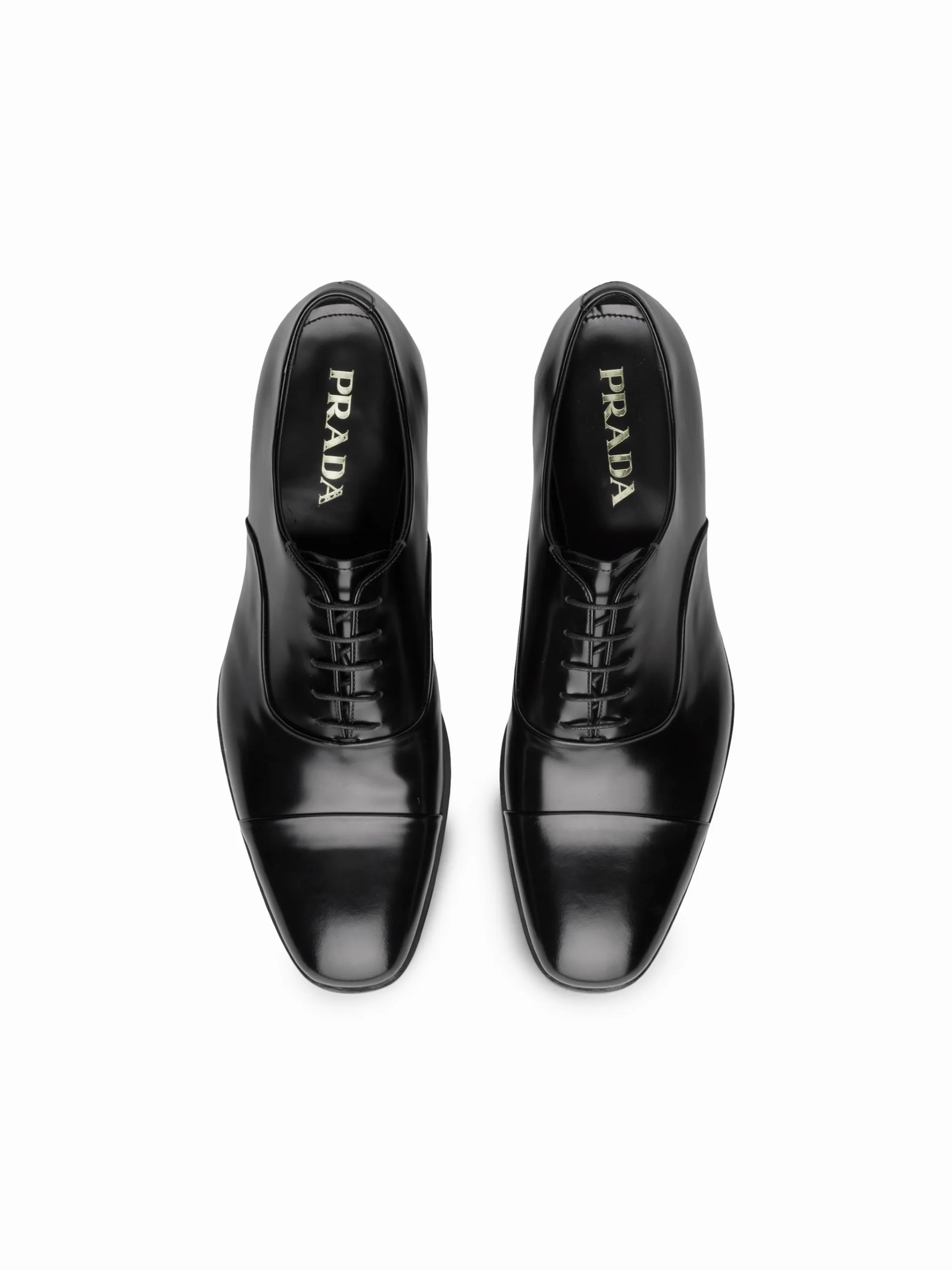 PRADAオックスフォード