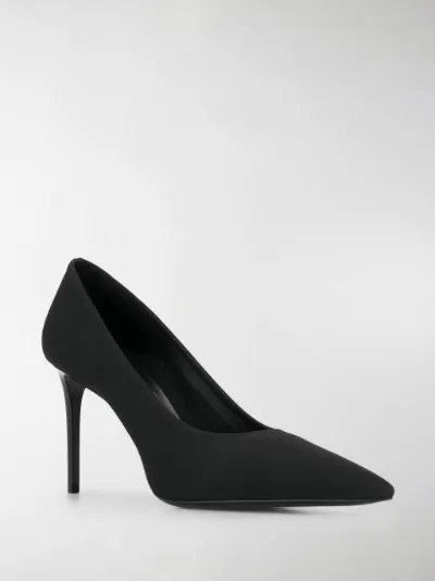 prada classic pumps