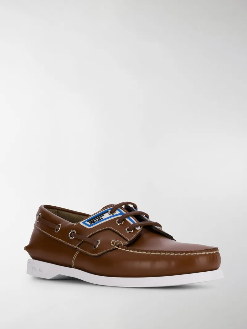 Bianchi Scarpe stringate e mocassini per Donna di Prada | FASHIOLA.it