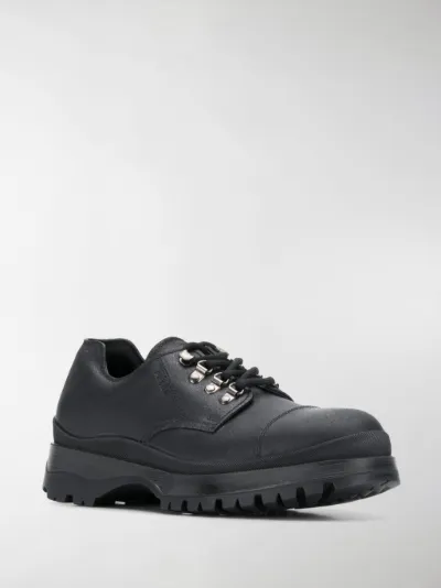 puma con punta dorata