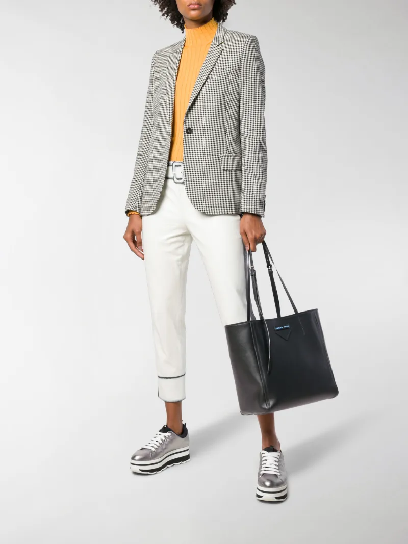 Concept leather tote Prada Black in Leather - 20090667