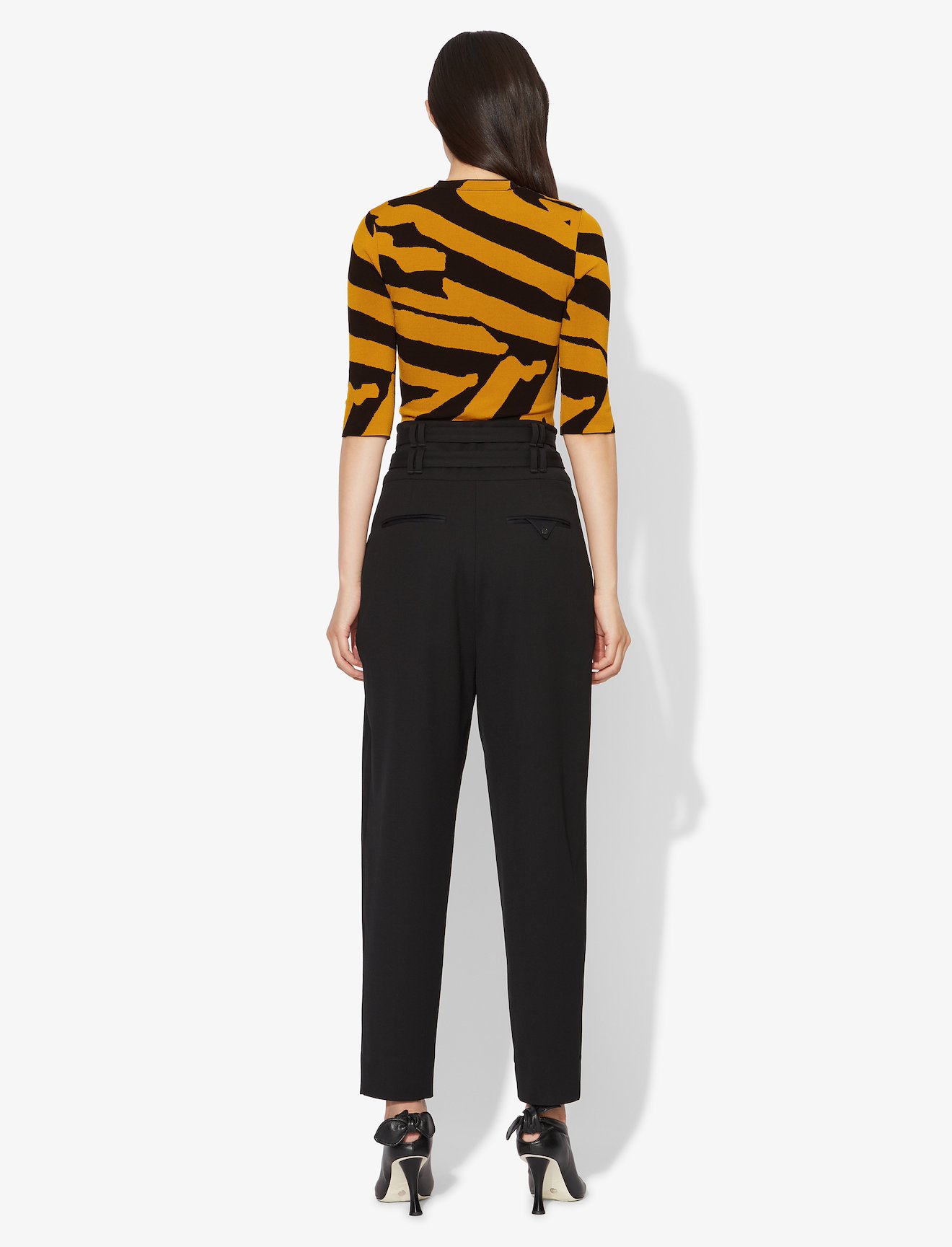 Abstract Animal Print Jacquard Elbow Sleeve Crewneck Top #2