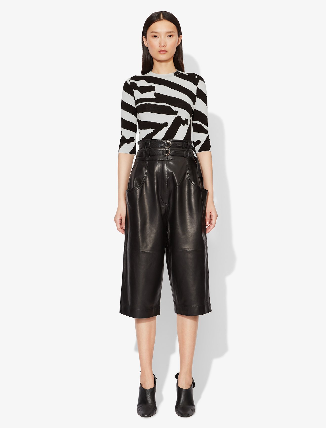 Abstract Animal Print Jacquard Elbow Sleeve Crewneck Top #1