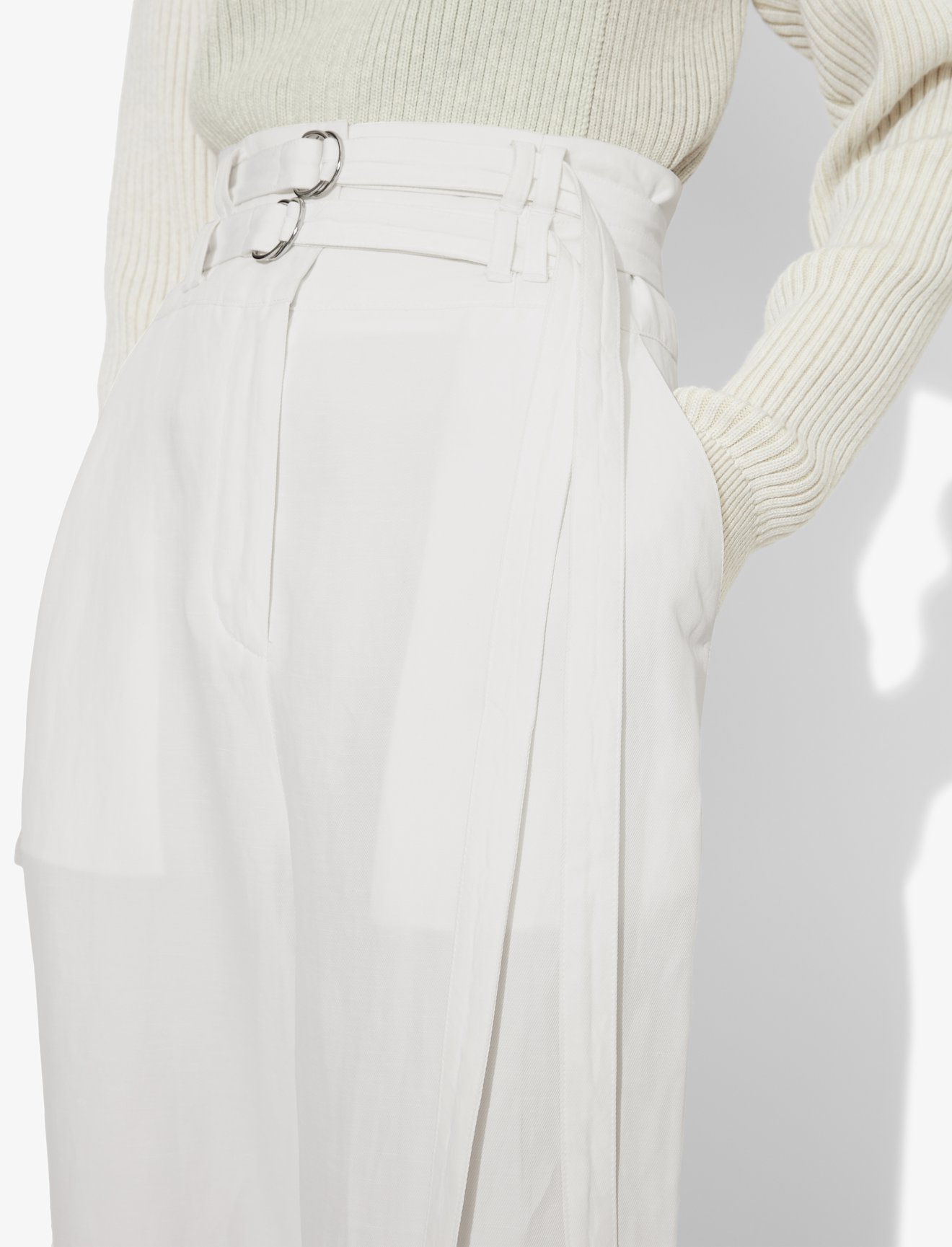 Belted Tapered Pants #3