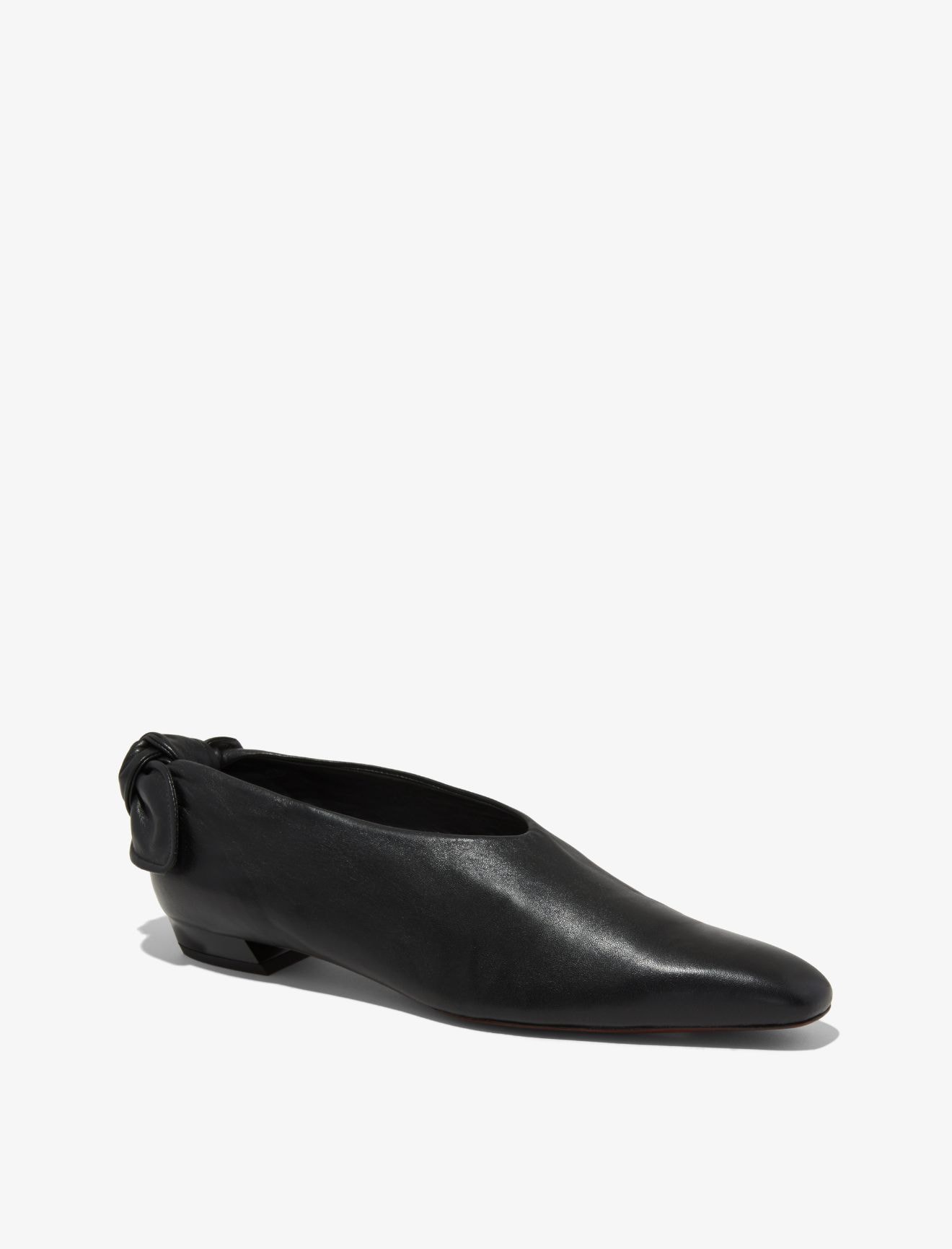 black tie flat shoes