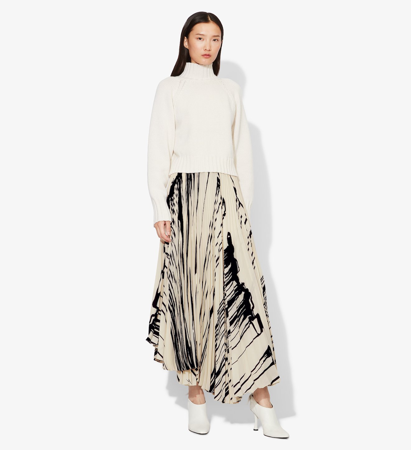 Brush Stroke Print Pleated Wrap Skirt