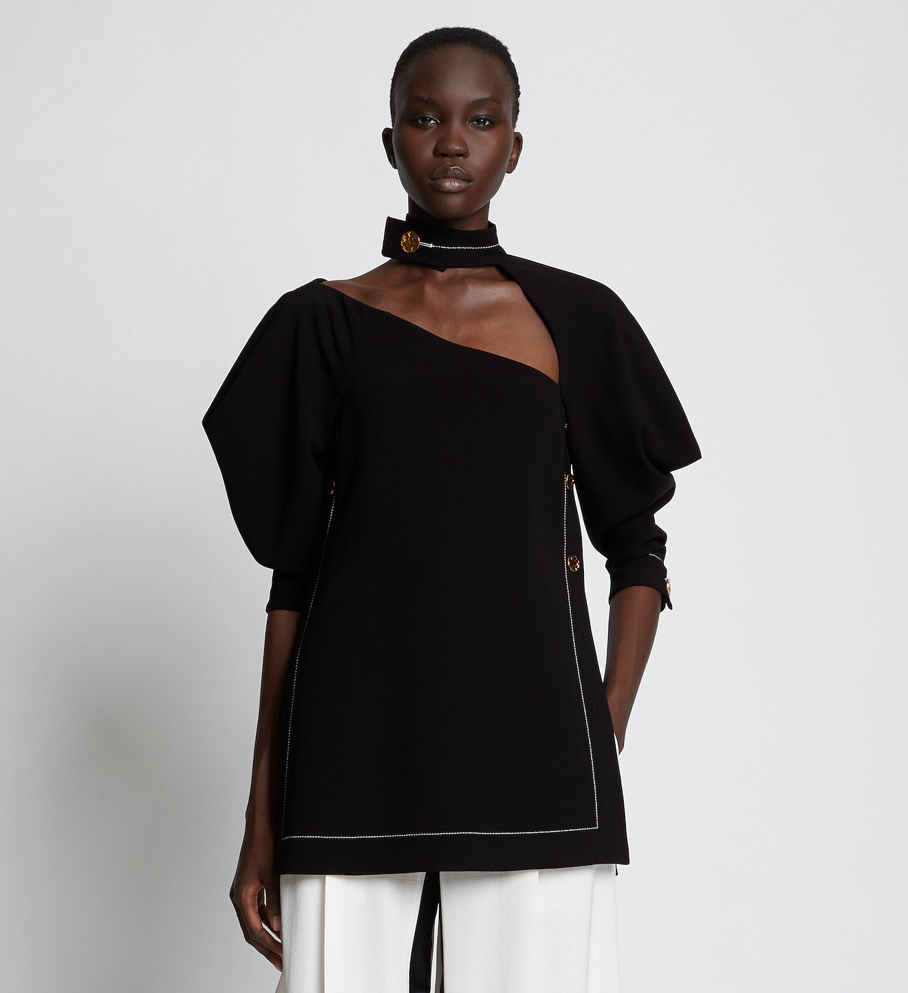 cut-out puff-sleeve top