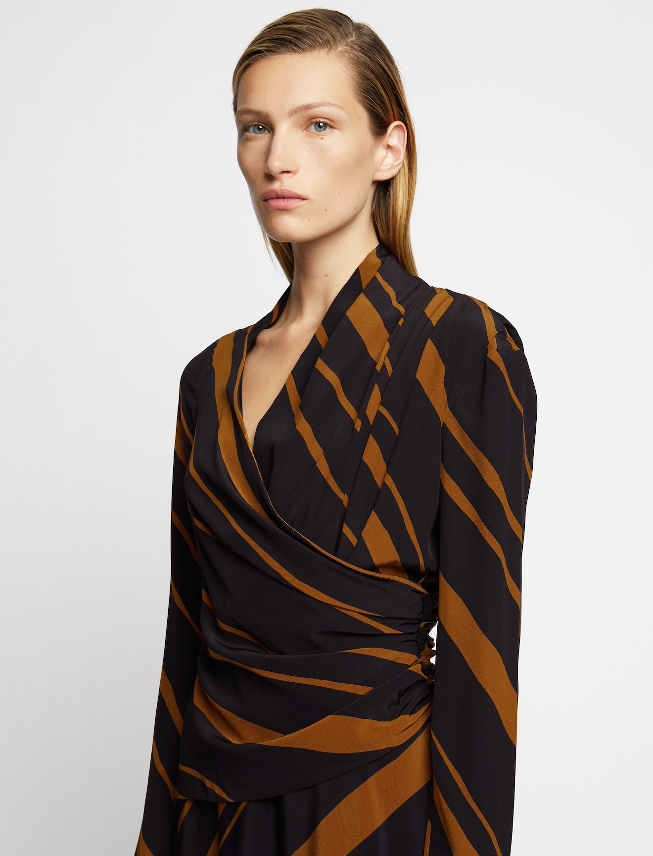 Diagonal Stripe Twisted Dress #3