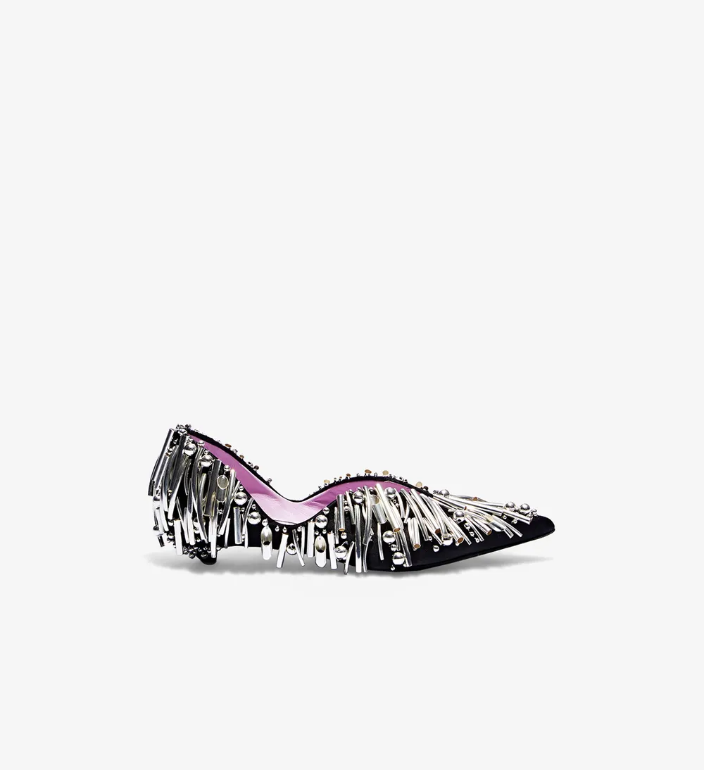 Metal Embroidery Shoe