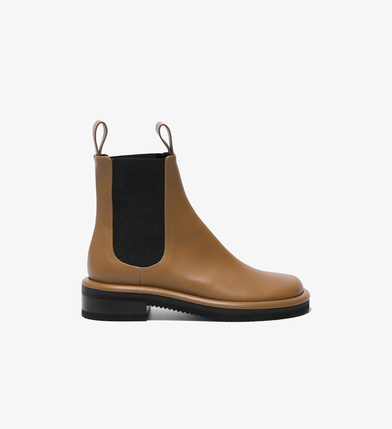 Pipe Chelsea Boots