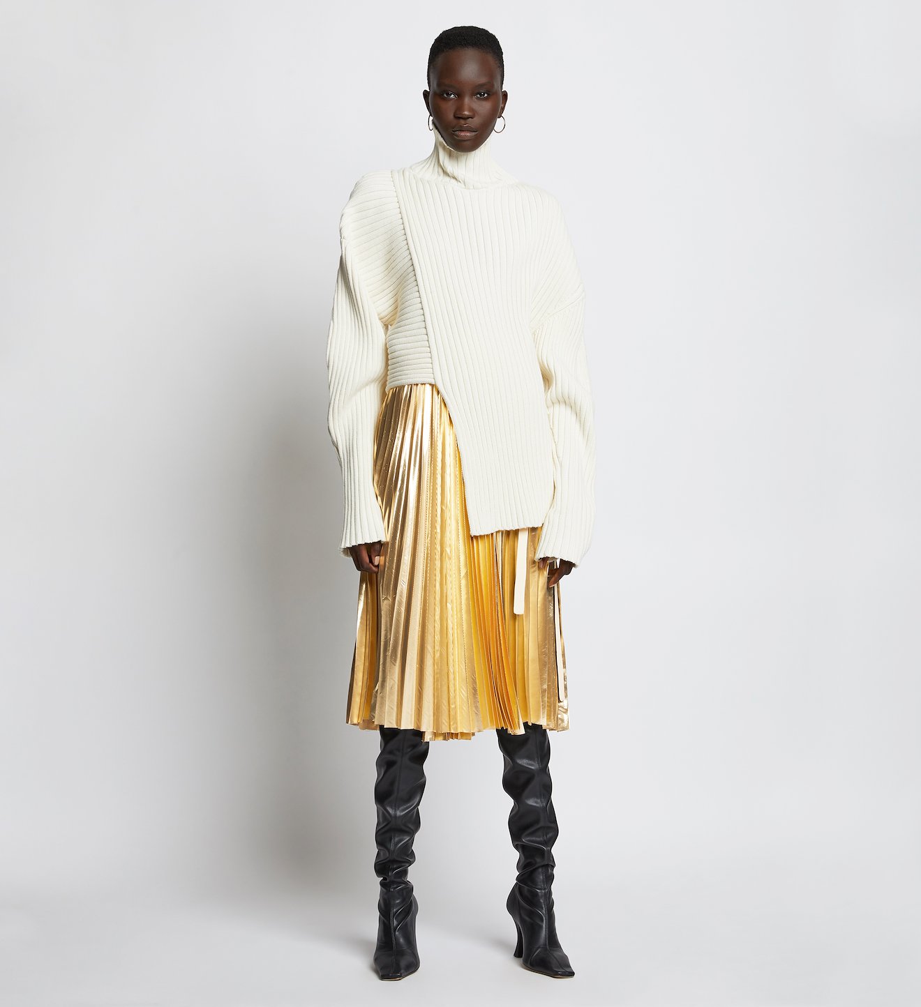 Pleated Metallic Poplin Skirt