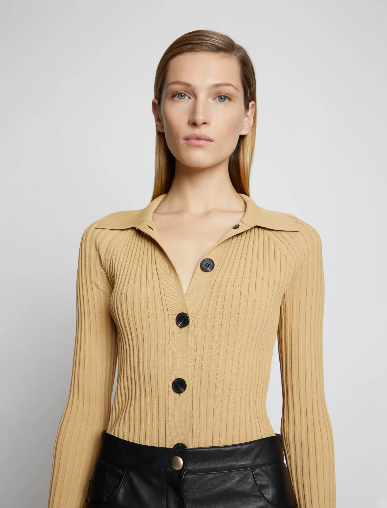 collared cardigan