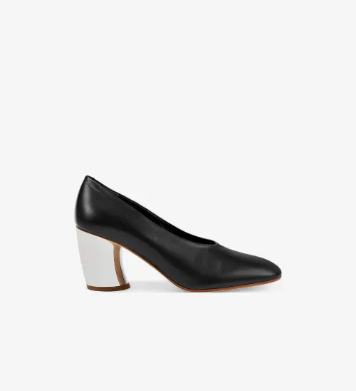 Round Toe Mid Heel