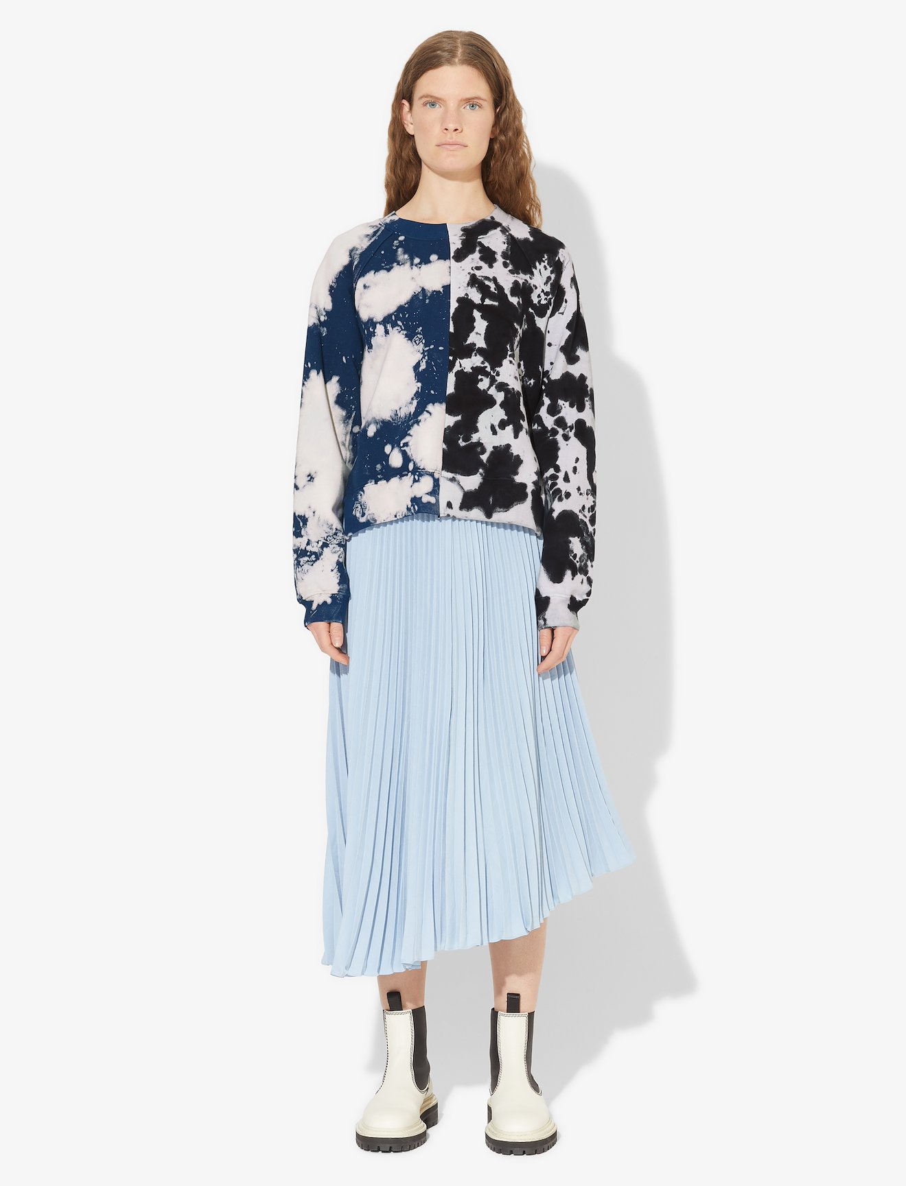Split Splatter Cropped Sweatshirt #1