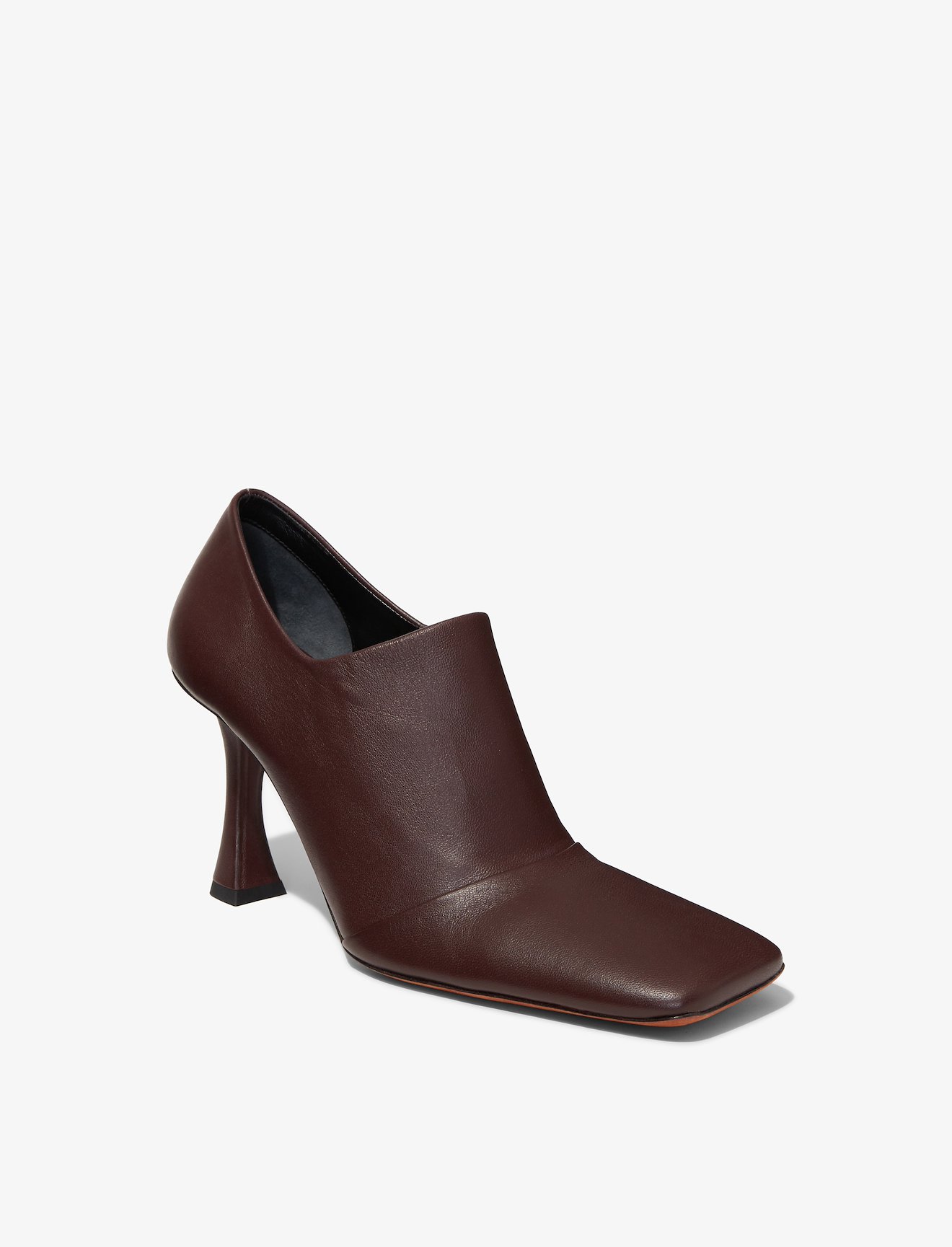 Square Pumps #1