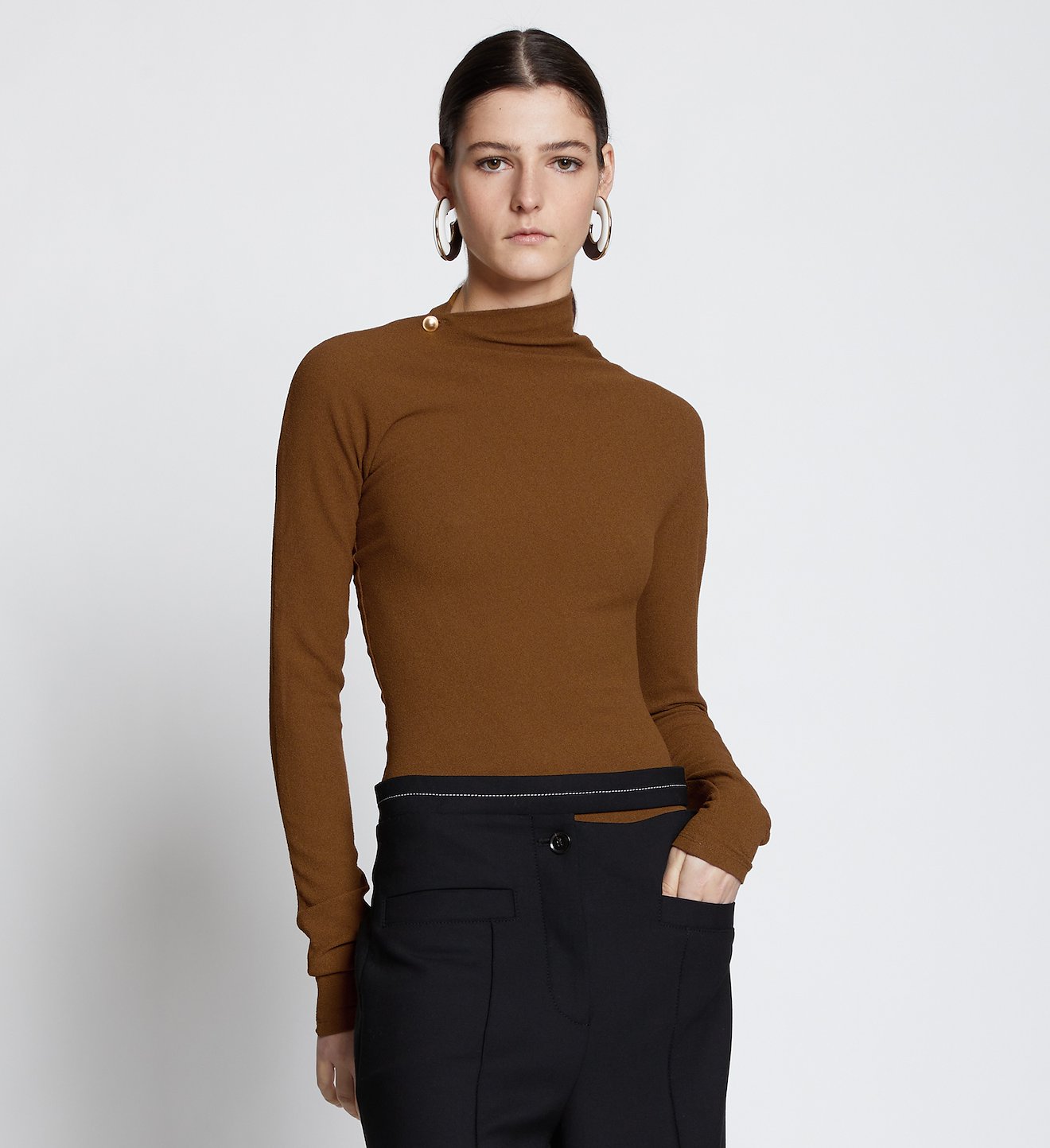 Stretch Crepe Twisted Top