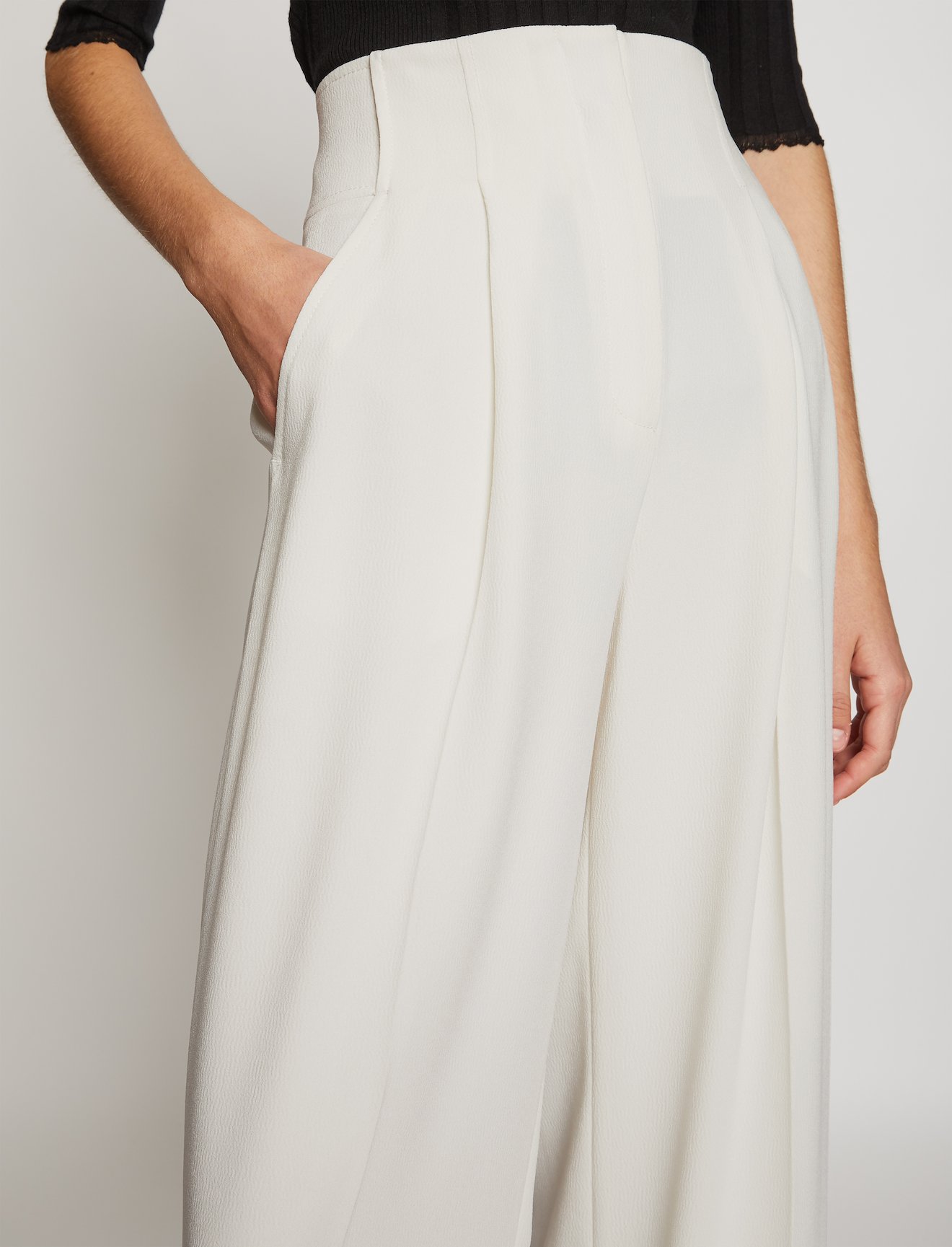 Textured Crepe High Waisted Pants #3