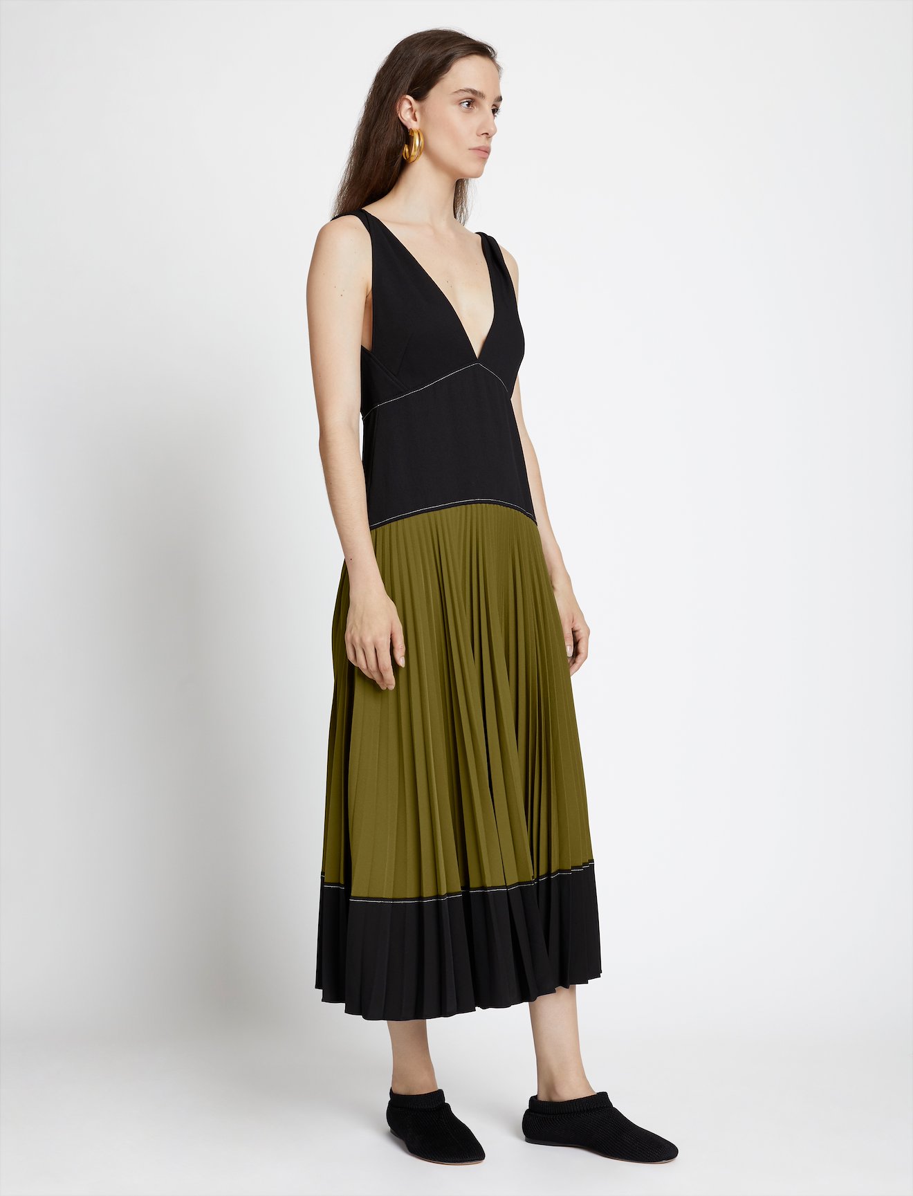Crepe Colorblock Pleated Dress #1