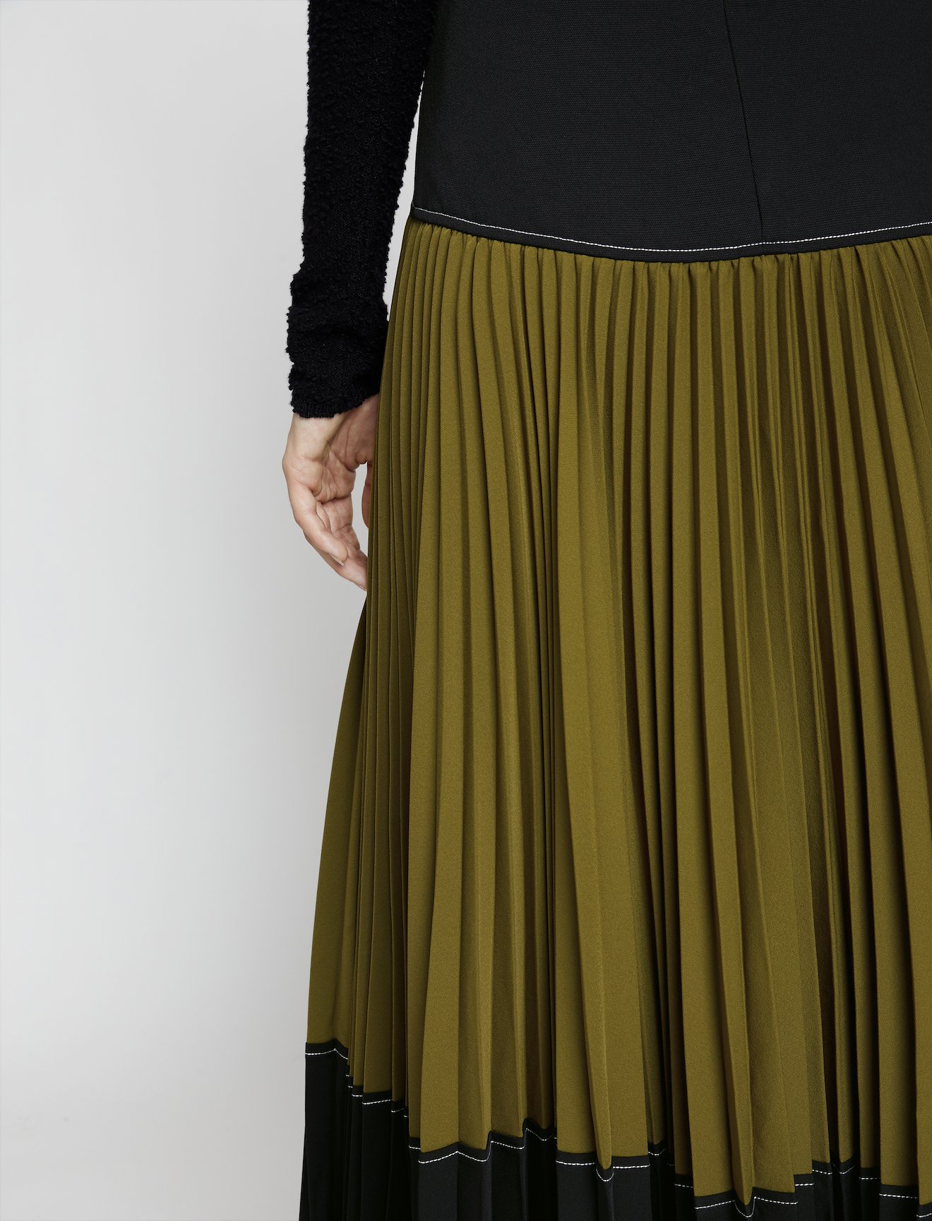 Crepe Colorblock Pleated Skirt #3