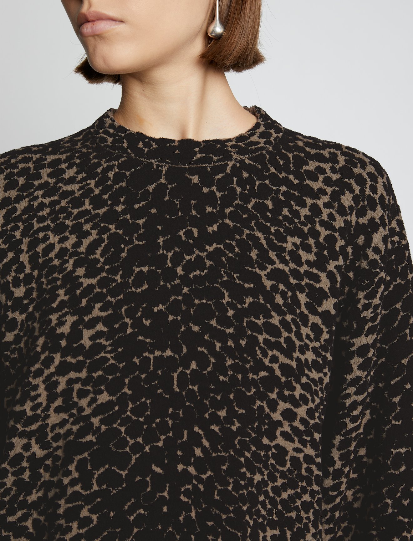 Dot Jacquard Sweater #4