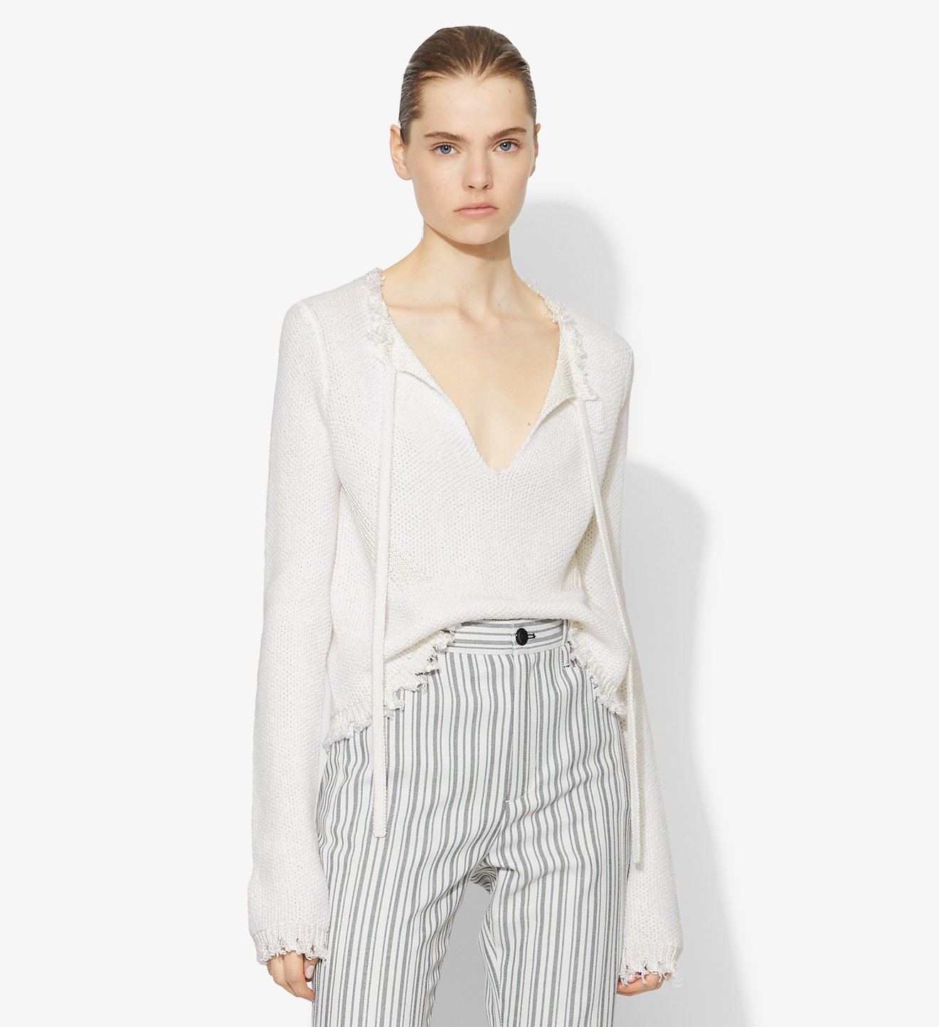 Frayed Edge Cropped Knit Pullover