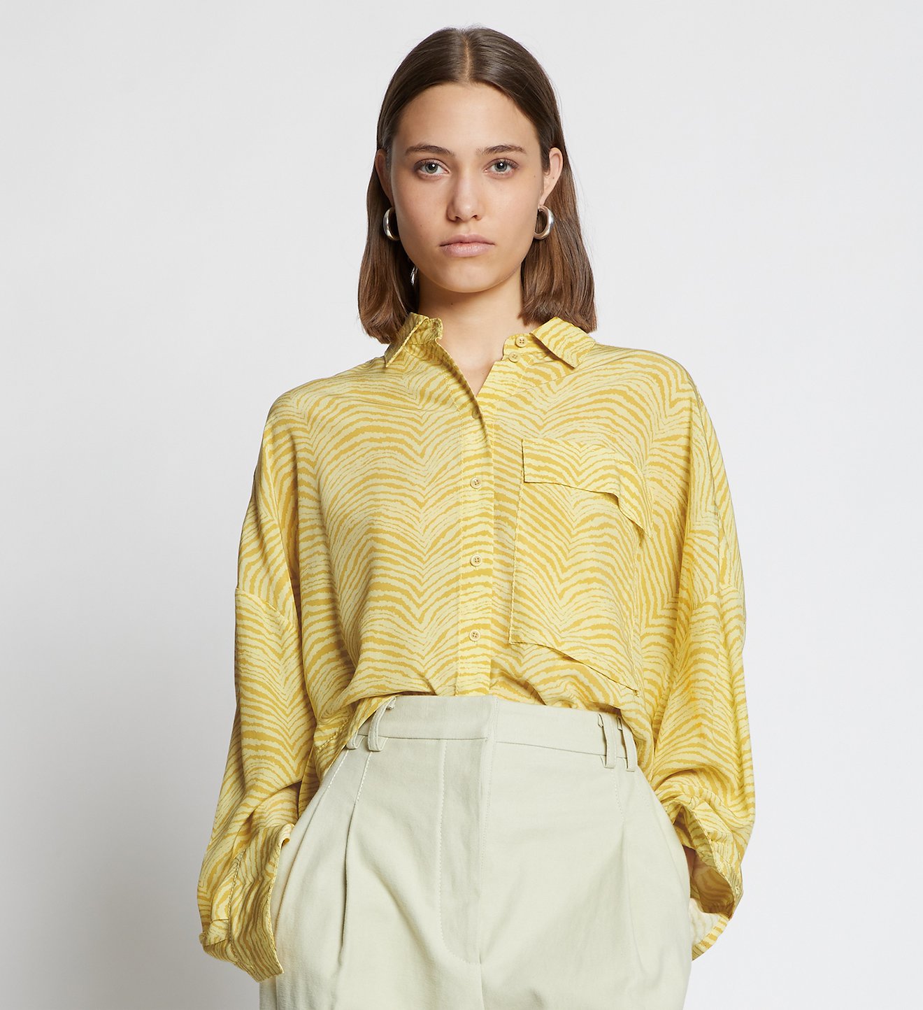 Geometric Zebra Cropped Shirt