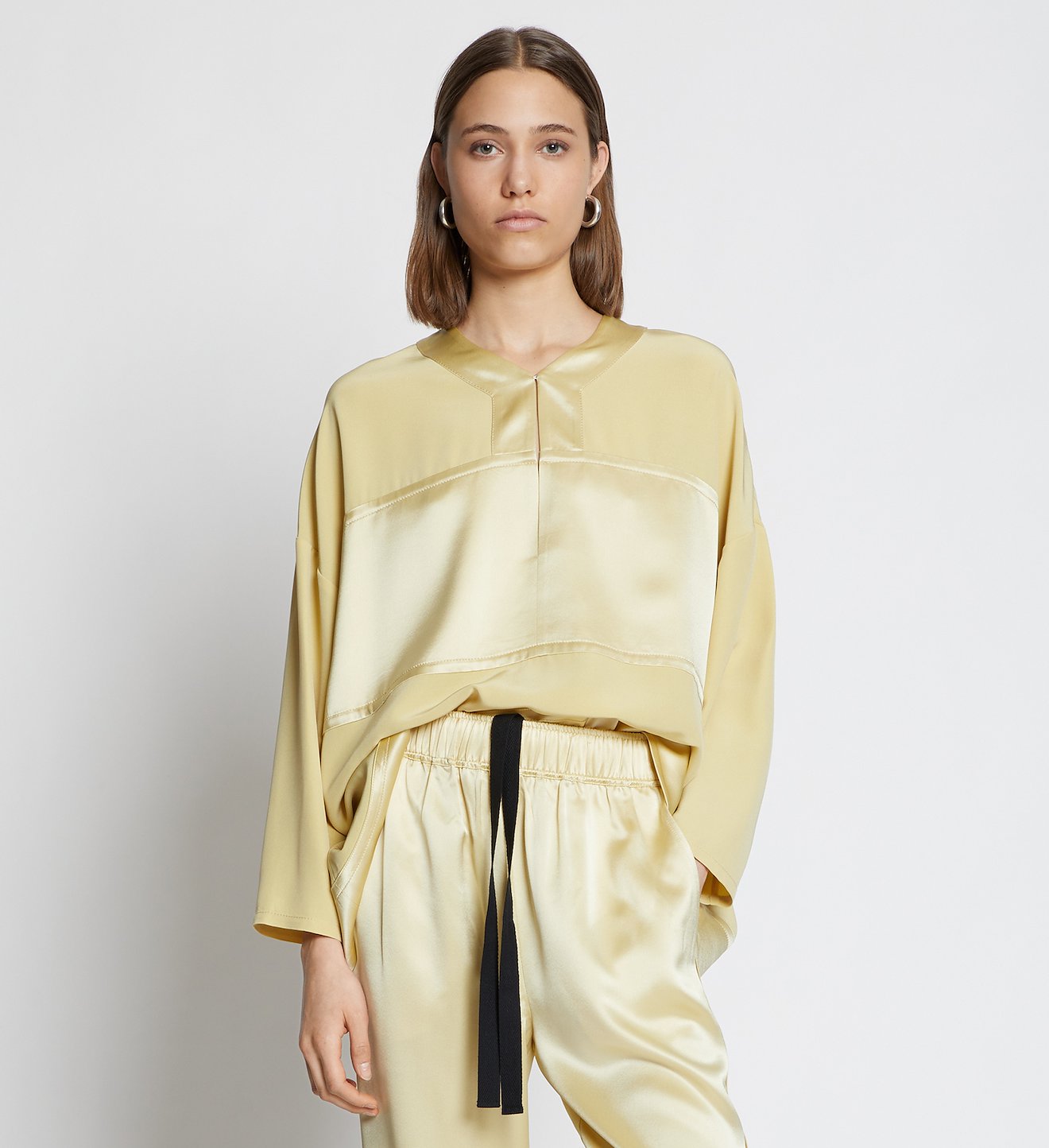 Satin Cropped V-Neck Top
