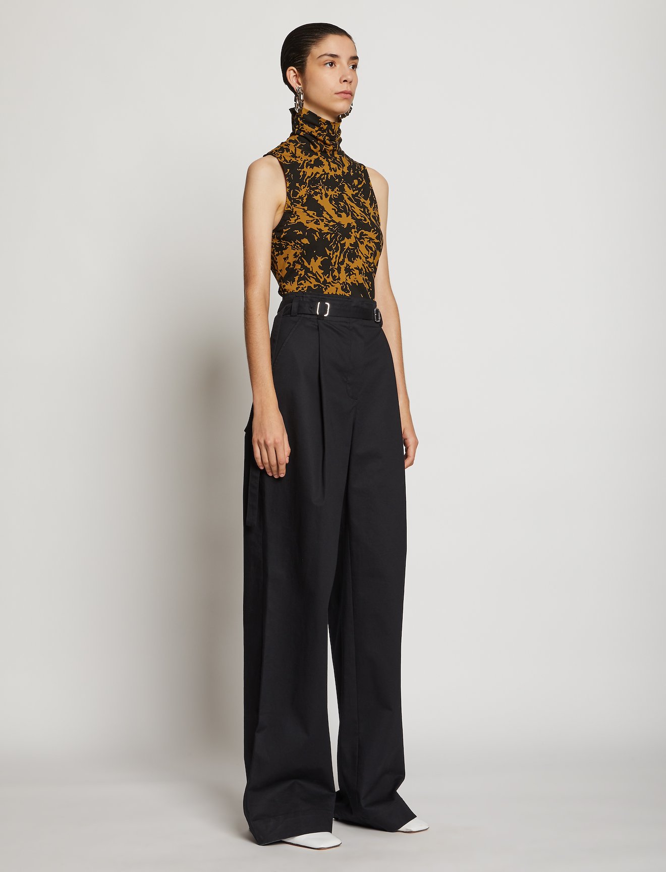 Shadow Print Mock Neck Tank Top #2