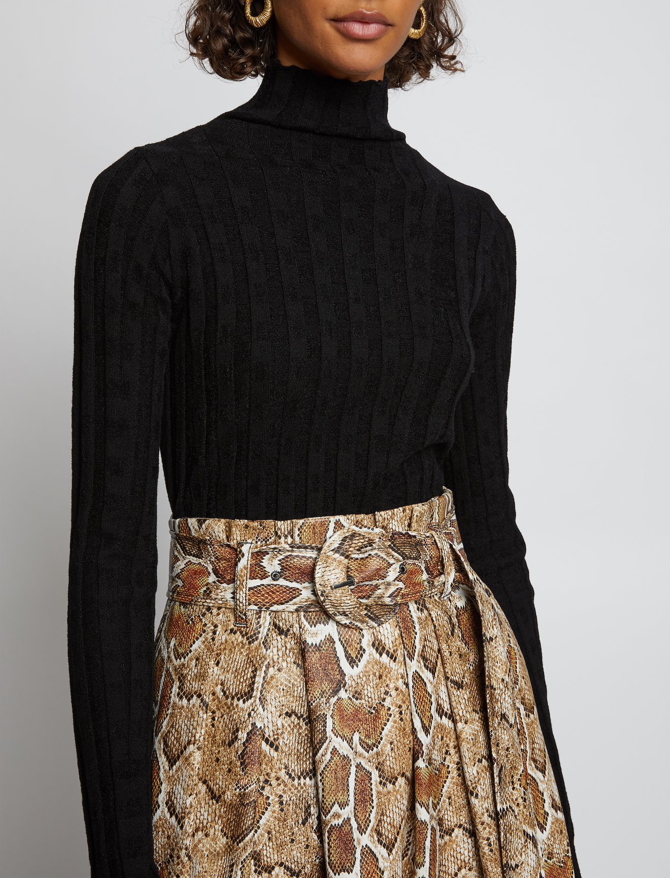 Velvet Checkerboard Rib Turtleneck Top #4