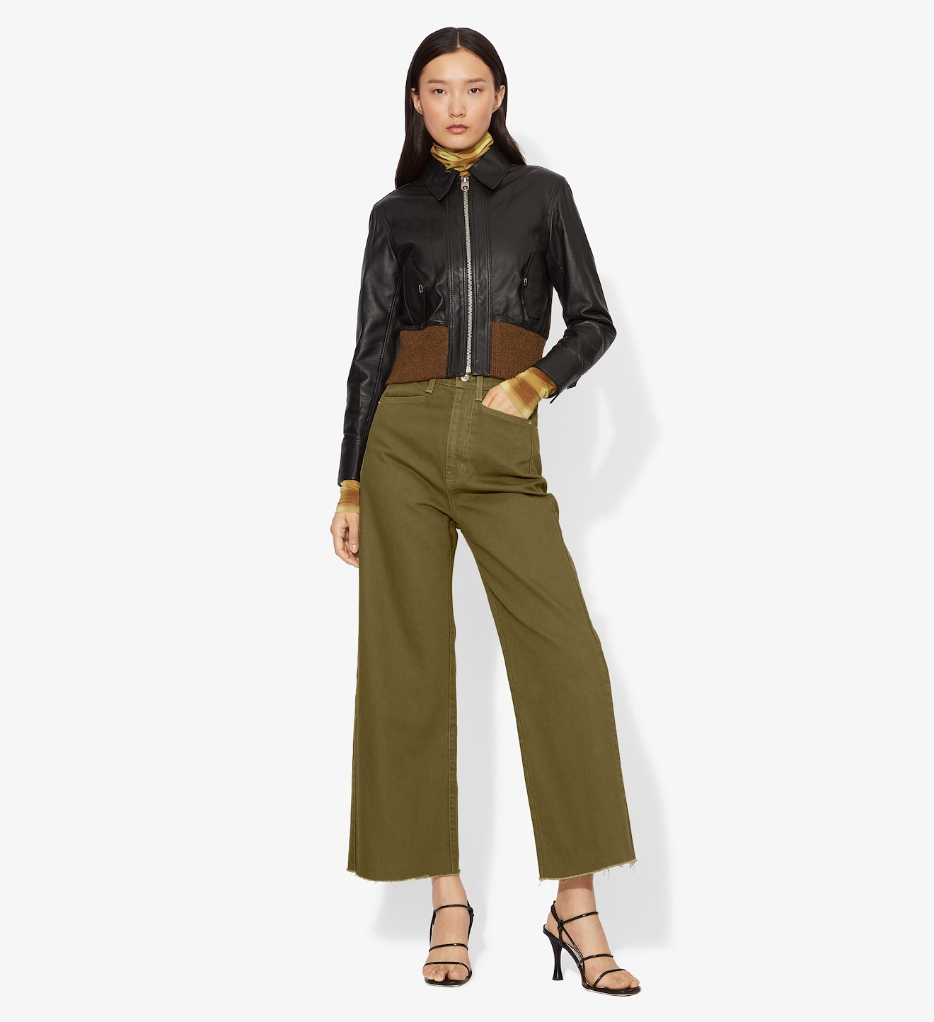 Wide Leg Crop Jeans