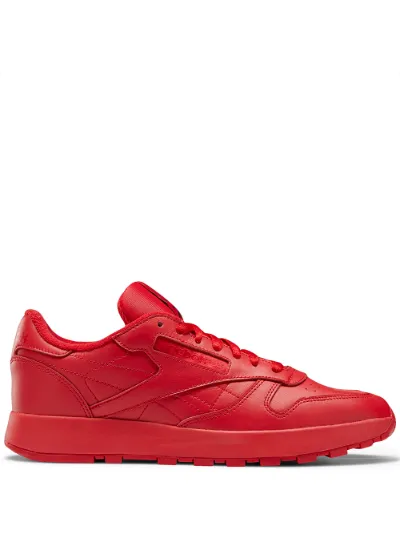 Maison Margiela x Reebok Tabi sneakers 