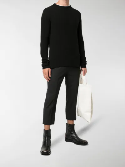 black long sleeve jumper