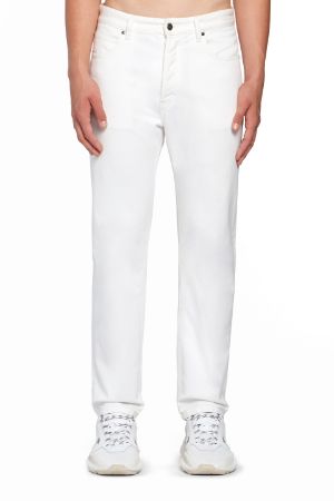 Белые свободные джинсы