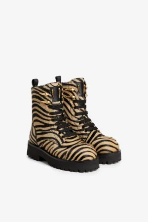 Botas militares con estampado Tiger y pelo de becerro