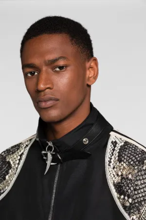 Chaqueta deportiva con estampado Python