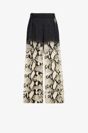 Hose mit weitem Bein und Python-Print