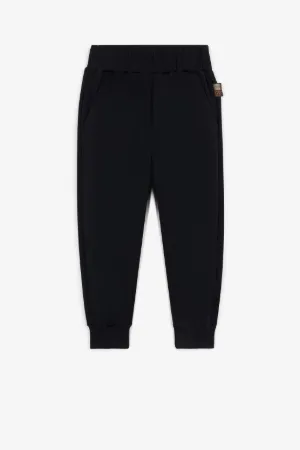 pantalones de chándal con parche del logo