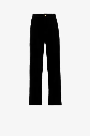 Kordhose mit Tigerzähnen