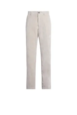 pantalones con efecto arrugado