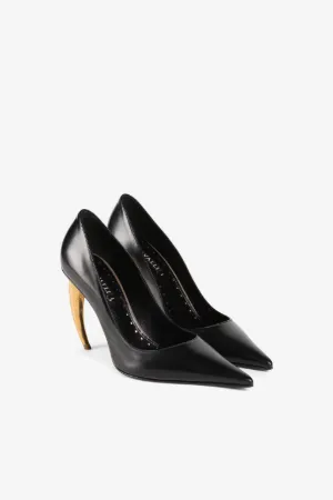 Pumps mit Tigerzahn