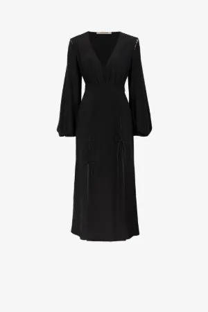Robe en soie à lacets