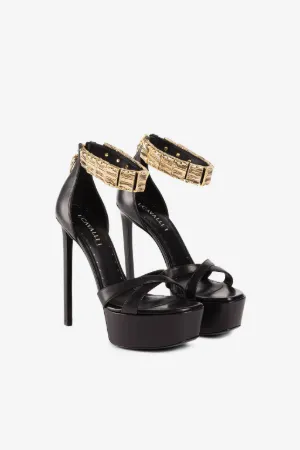 Sandali platform con decorazione