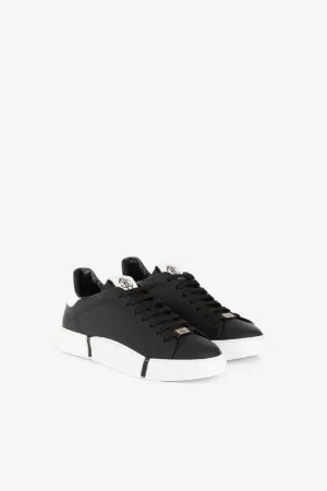 Sneakers mit RC-Monogramm