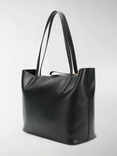 textured tote bag