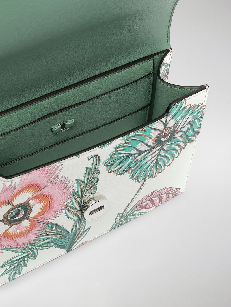 Salvatore Ferragamo Logo Print Floral Print Shoulder Bag Green Modes Salvatore Ferragamo Logo Print Floral Print Shoulder Bag Green Modes