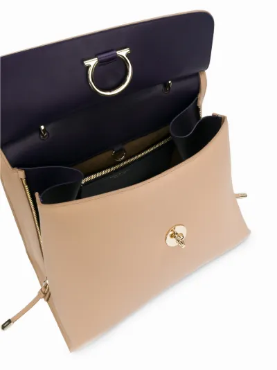 ferragamo jet set bag