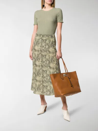 ferragamo studio tote